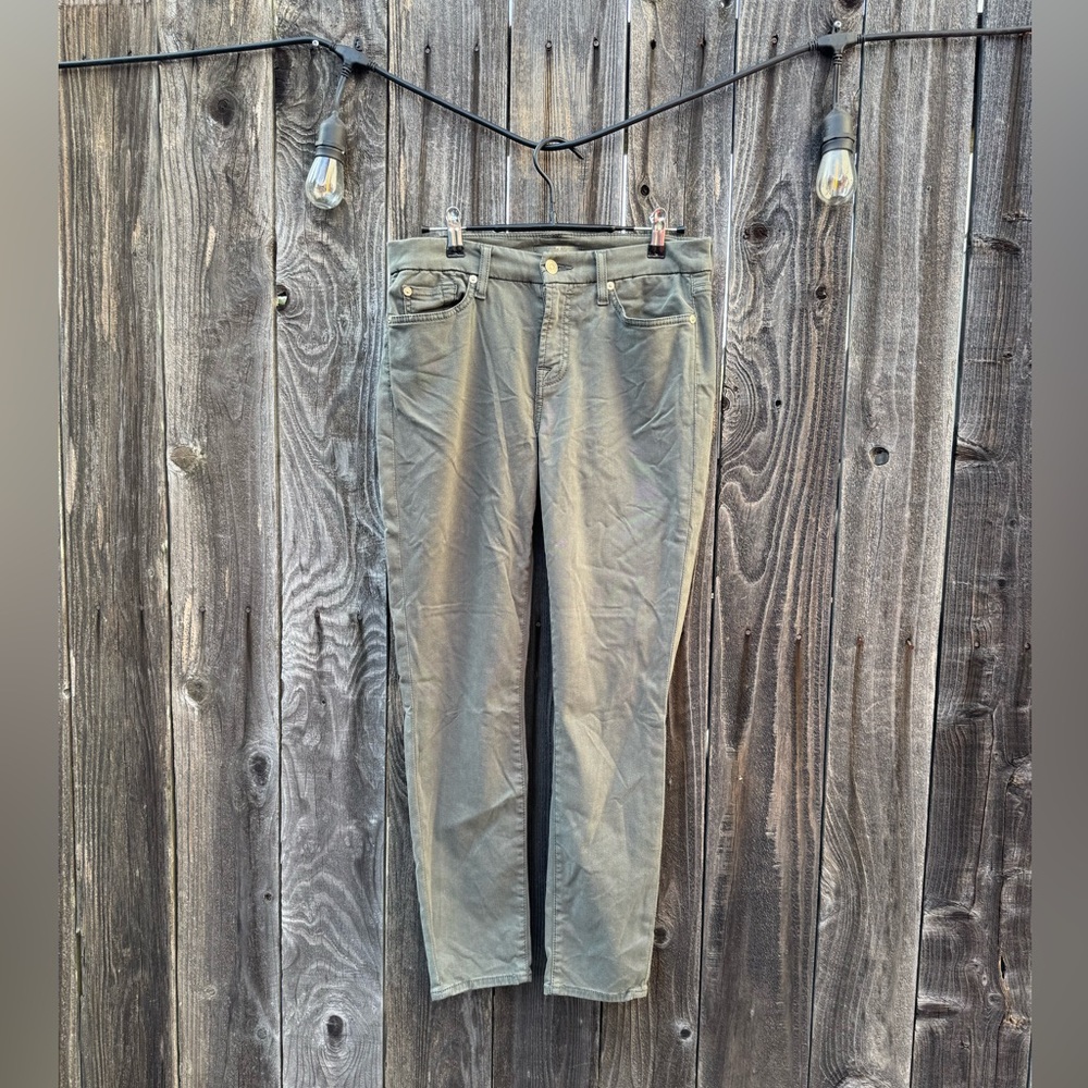 7 for All Mankind Olive/ Dusty Green Lyocell Skinny Jeans Women’s Size 29